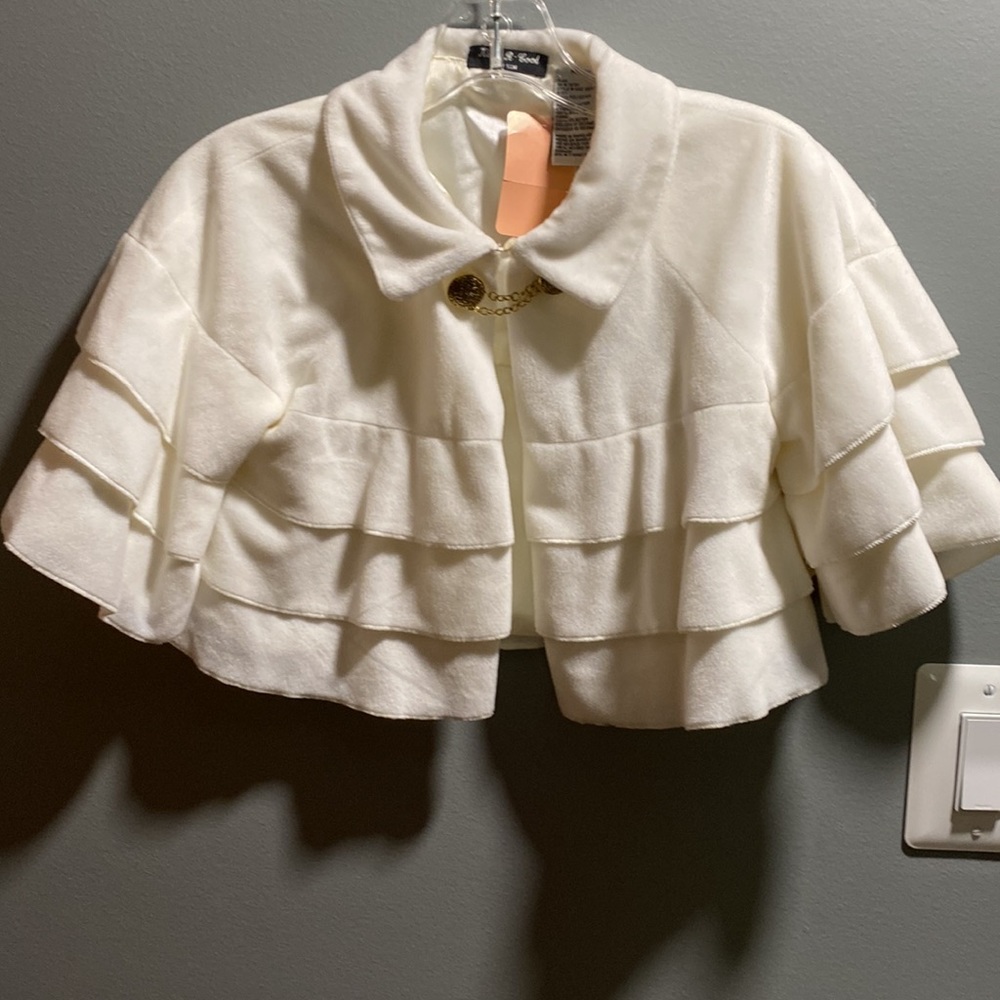 BRAND NEW GIRLS DRESS SIZE 7/8! COLOR IS IVORY. STUNNING IN PERSON. NWT. - Picture 12 of 13